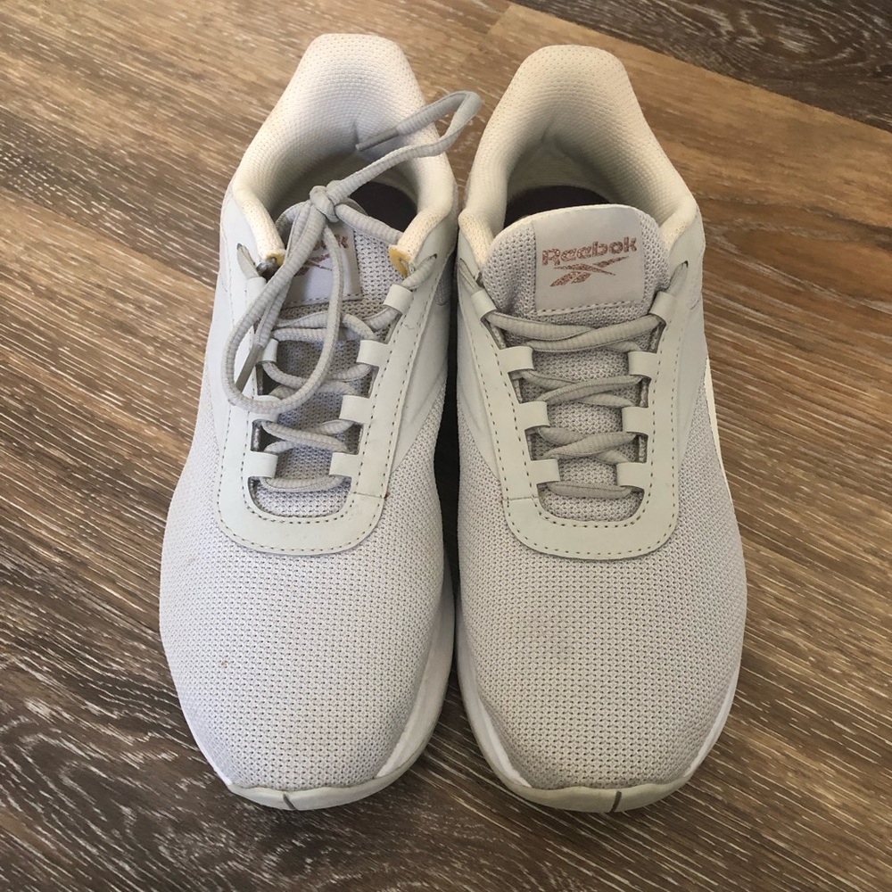 Reebok Womens Energen Plus 2.9 running shoe